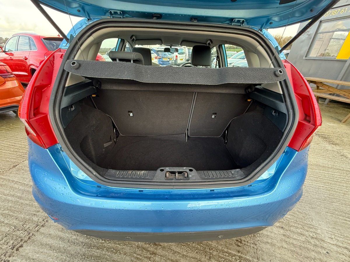 Ford Fiesta Hatchback