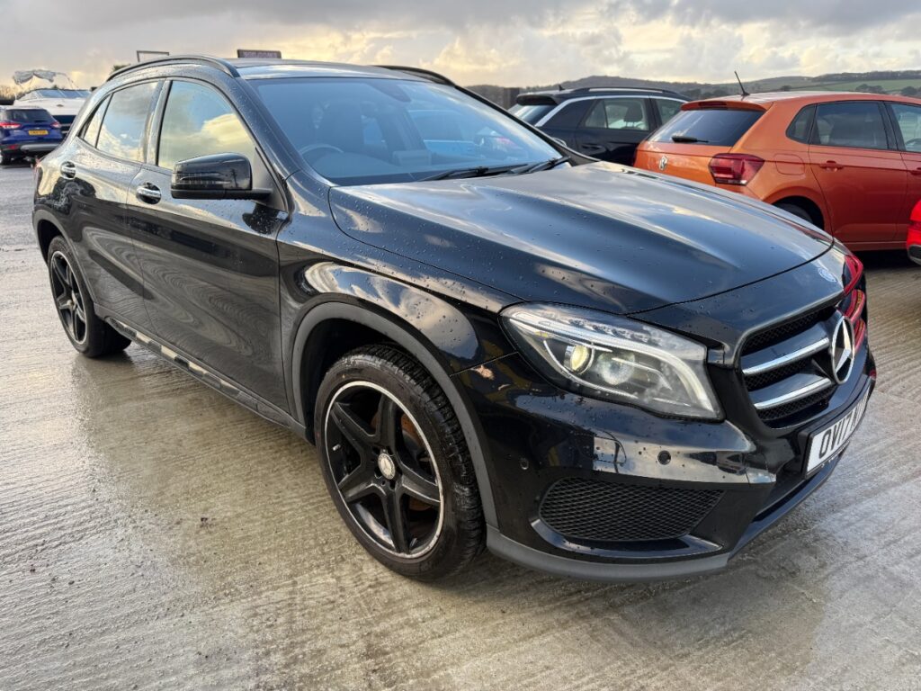 Mercedes Benz GLA Hatchback