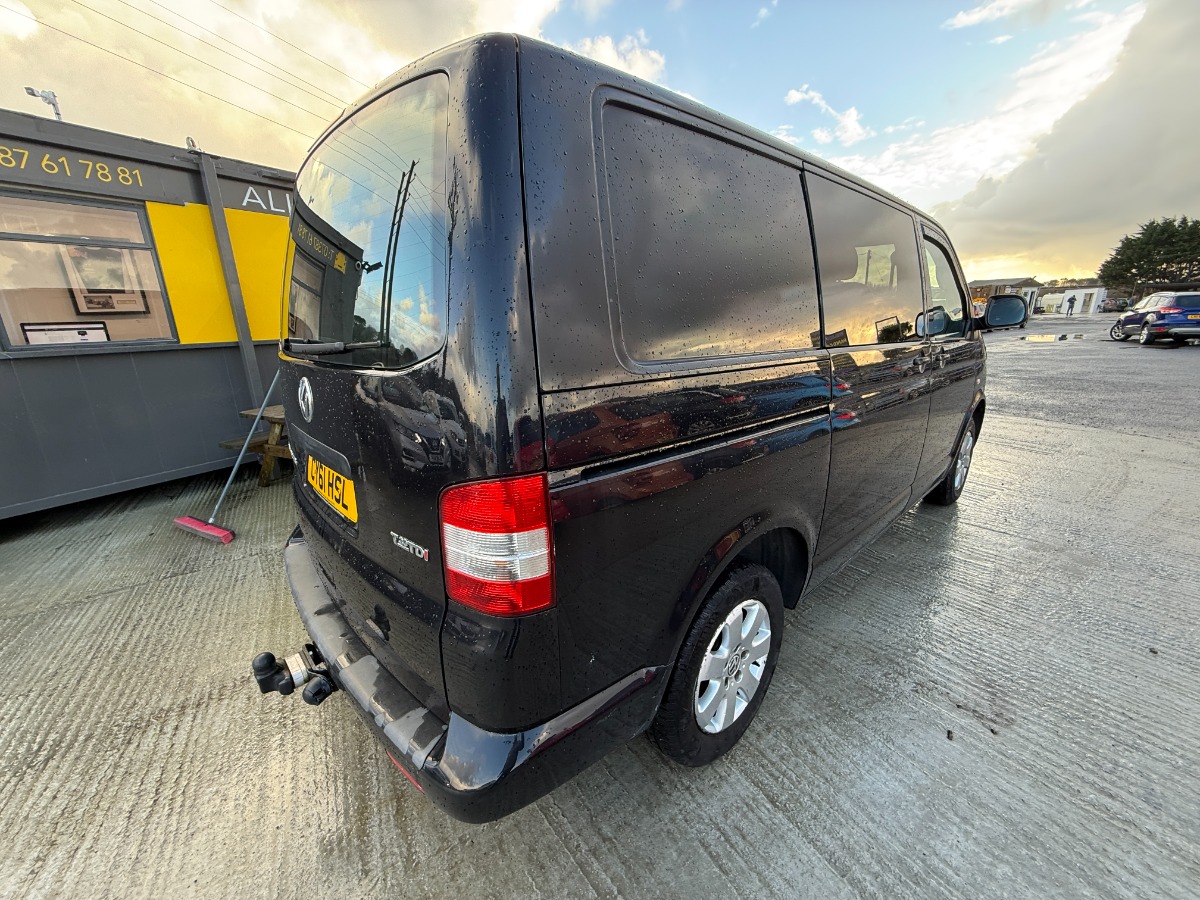 Volkswagen Transporter Kombi Crewcab