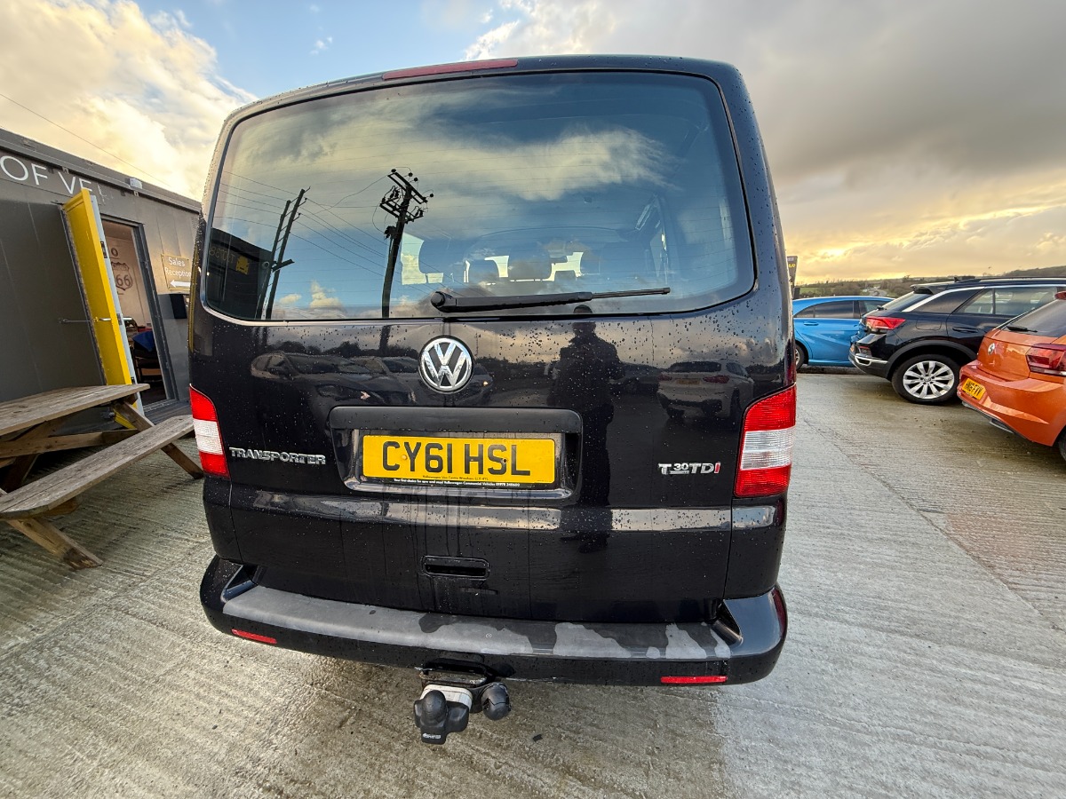 Volkswagen Transporter Kombi Crewcab