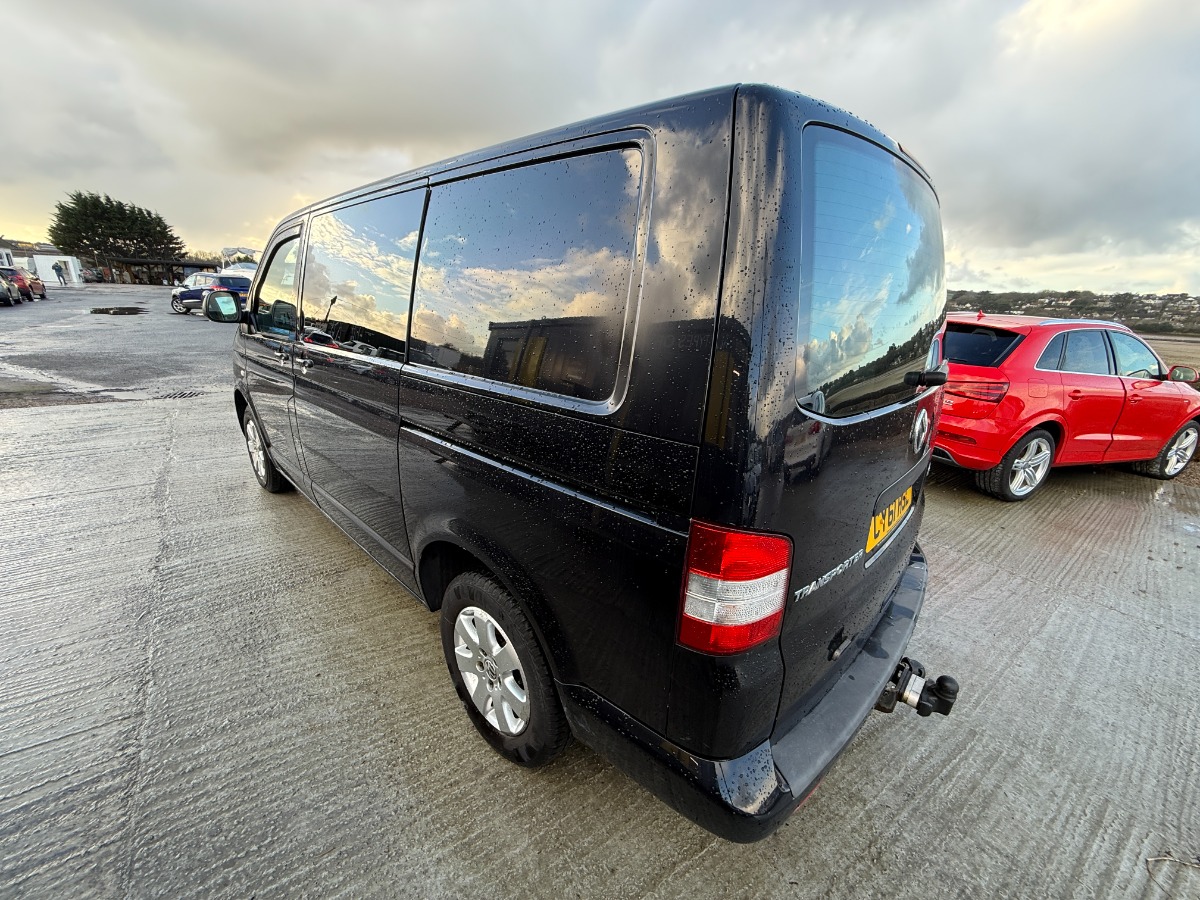 Volkswagen Transporter Kombi Crewcab