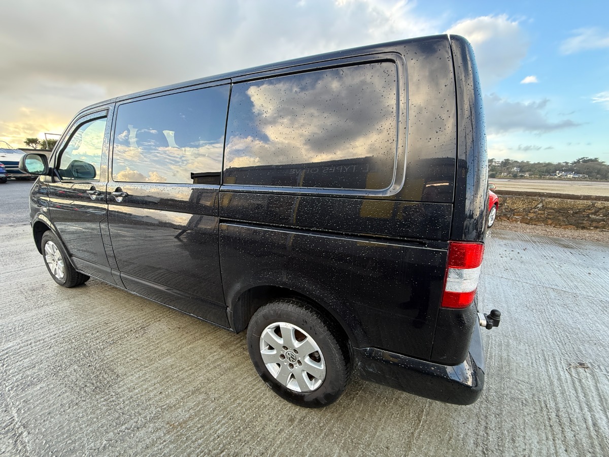 Volkswagen Transporter Kombi Crewcab