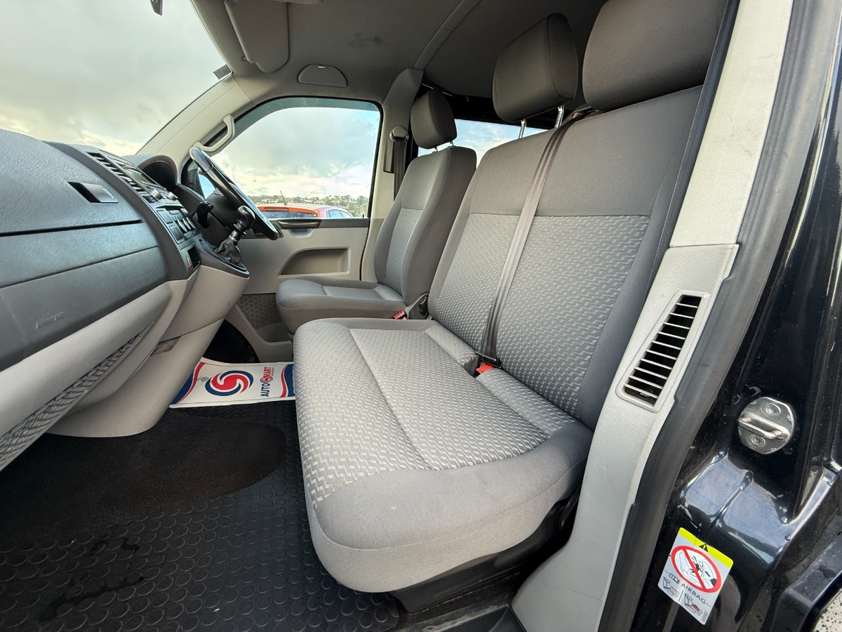 Volkswagen Transporter Kombi Crewcab