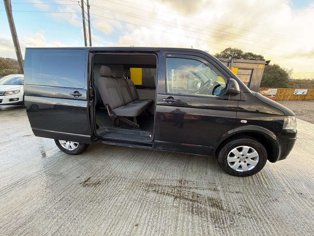 Volkswagen Transporter Kombi Crewcab