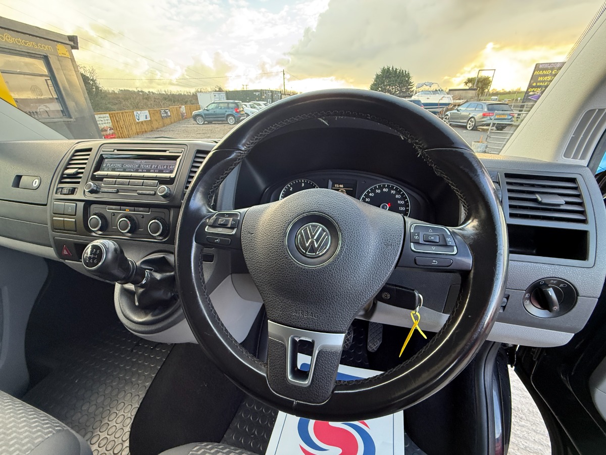 Volkswagen Transporter Kombi Crewcab