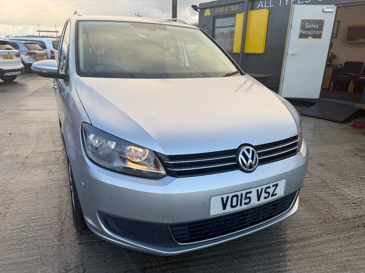 Volkswagen Touran MPV