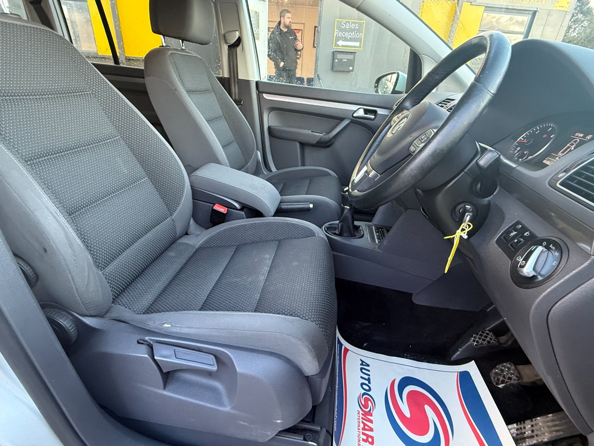 Volkswagen Touran MPV