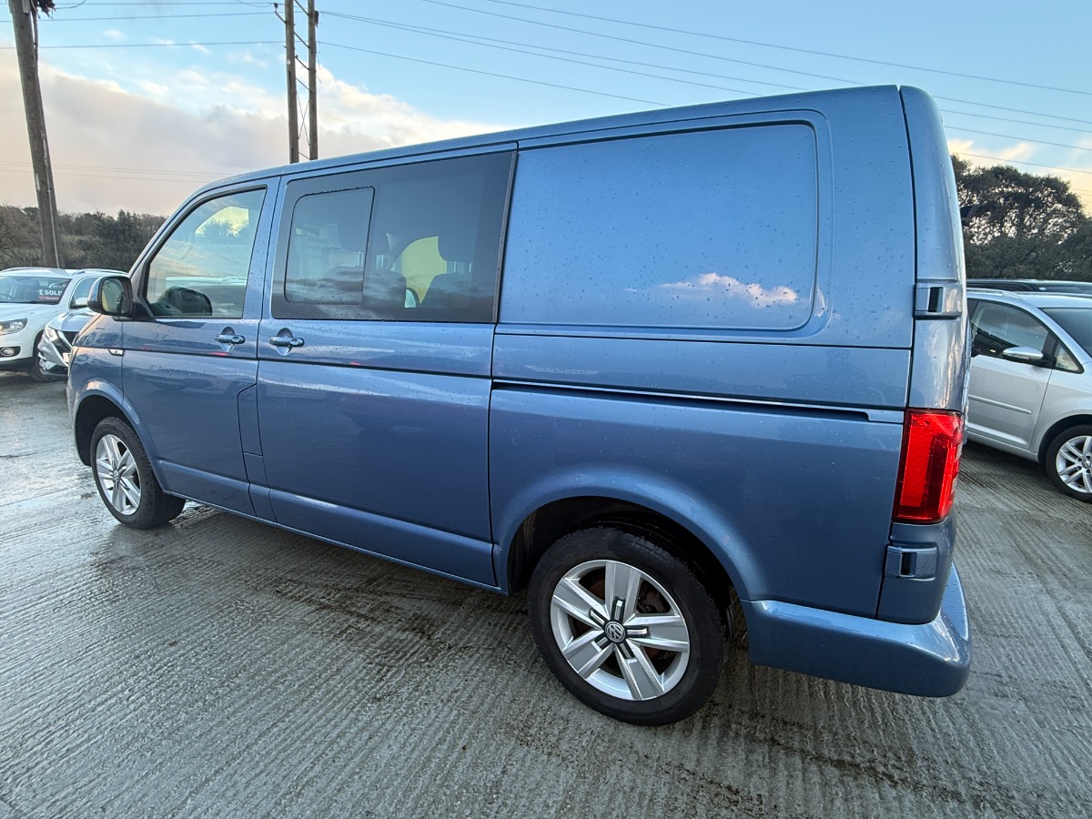 Volkswagen Transporter Kombi Crewcab