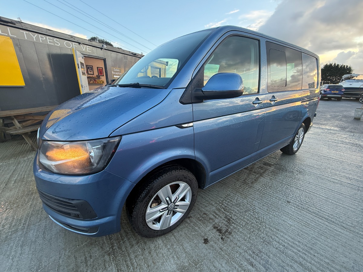 Volkswagen Transporter Kombi Crewcab