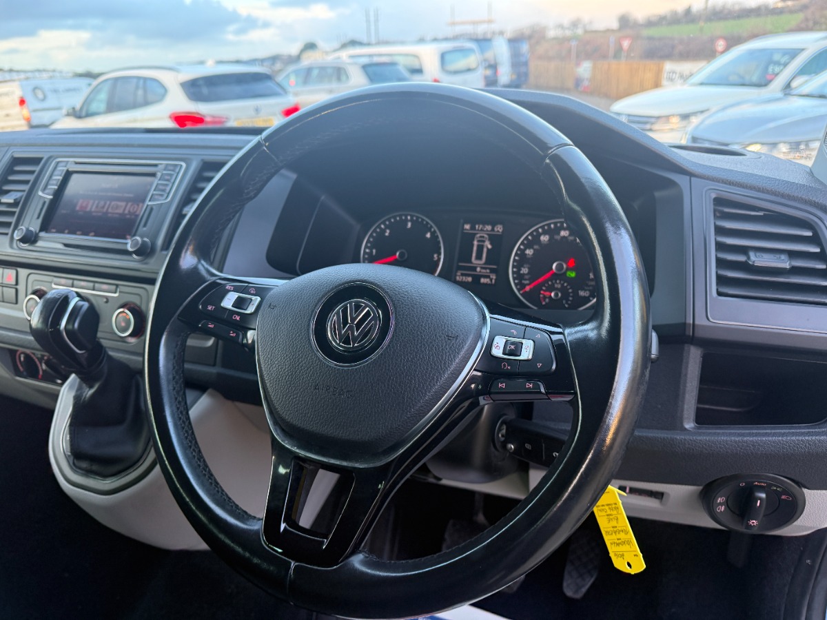Volkswagen Transporter Kombi Crewcab