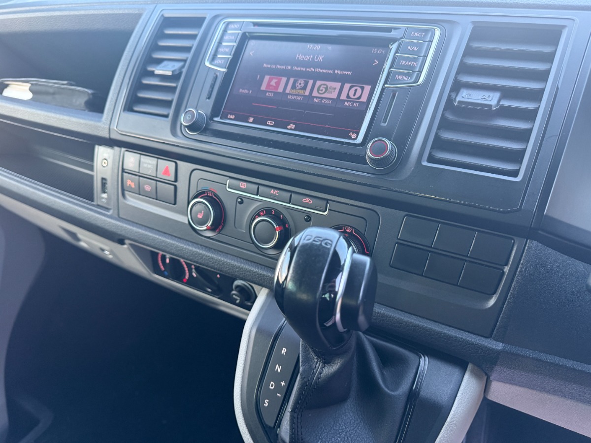 Volkswagen Transporter Kombi Crewcab