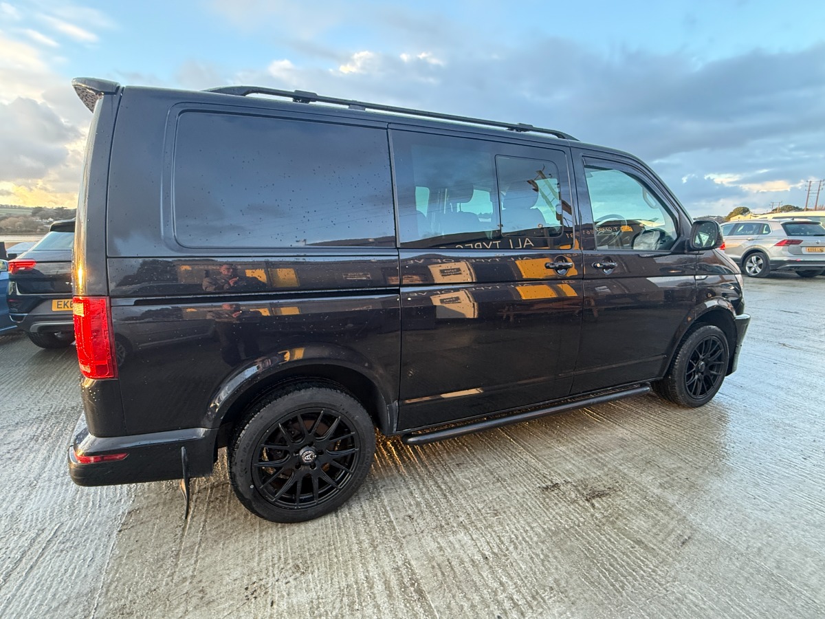 Volkswagen Transporter Kombi Crewcab