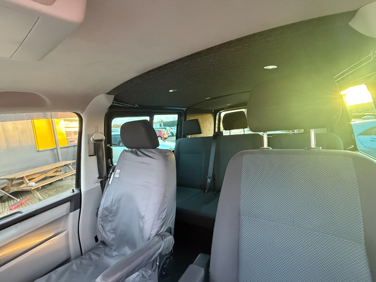 Volkswagen Transporter Kombi Crewcab