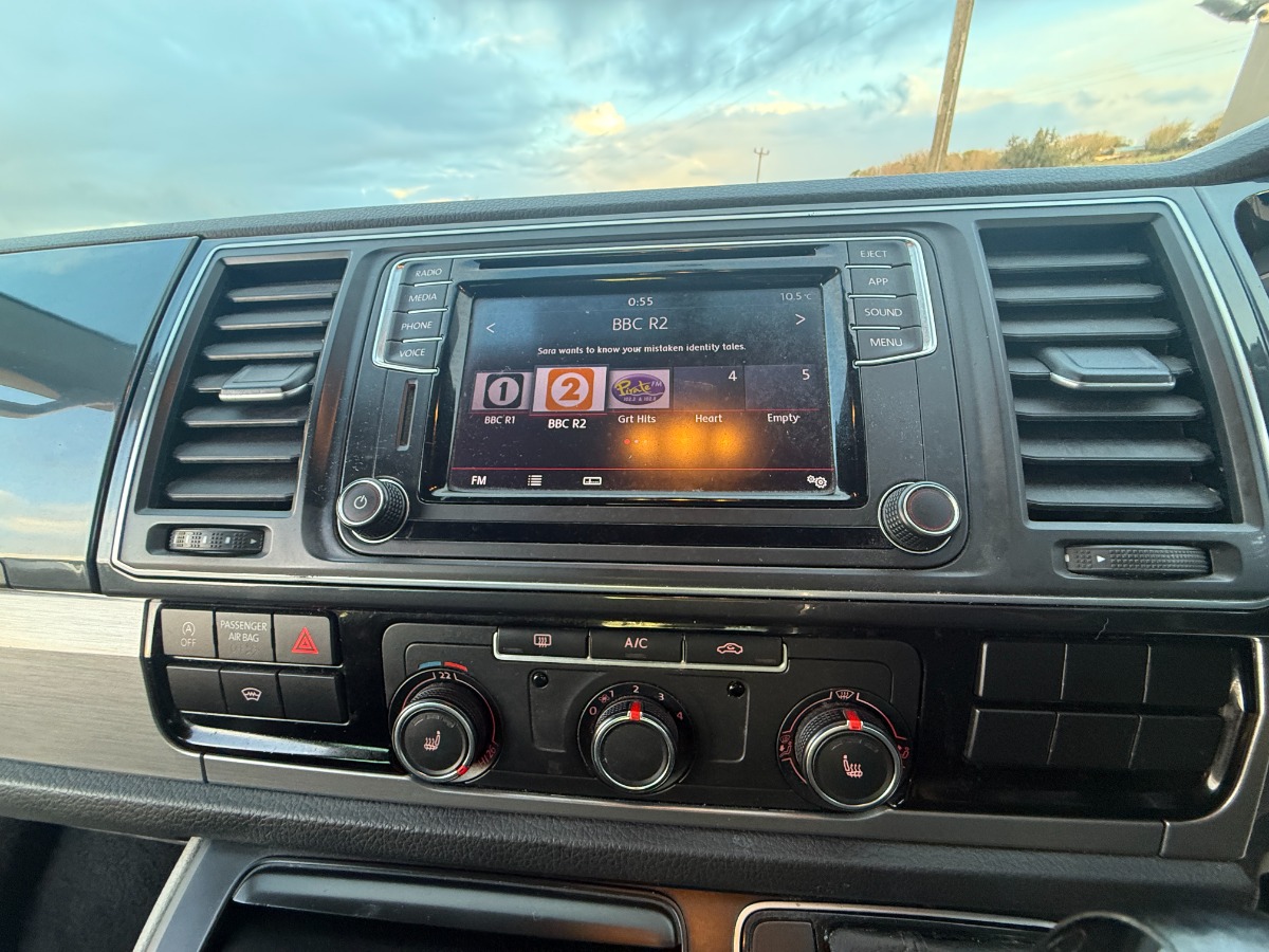 Volkswagen Transporter Kombi Crewcab