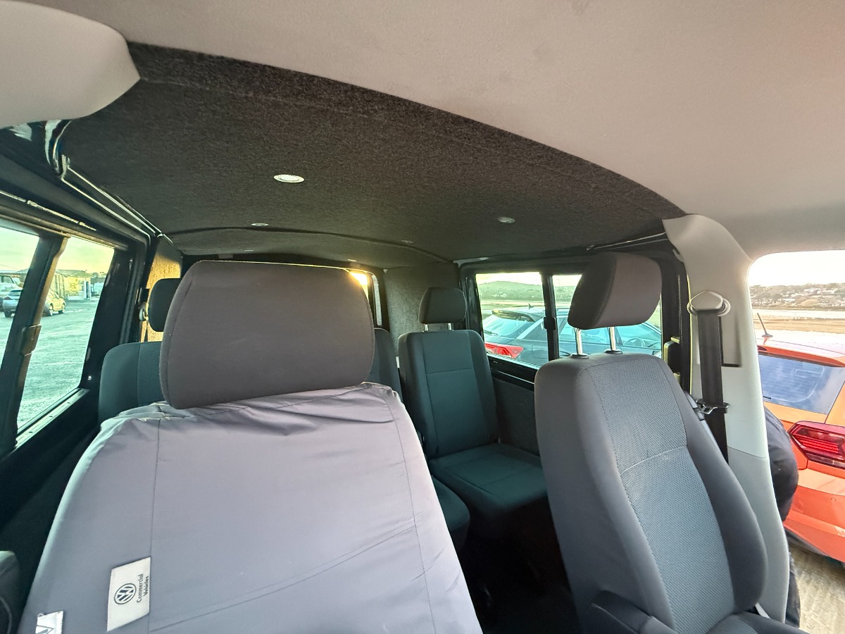 Volkswagen Transporter Kombi Crewcab