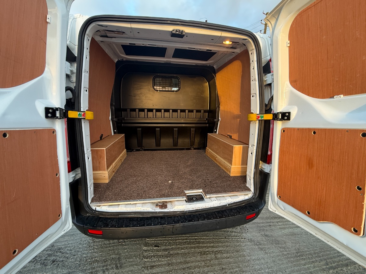 Ford Transit Custom Kombi Crewcab