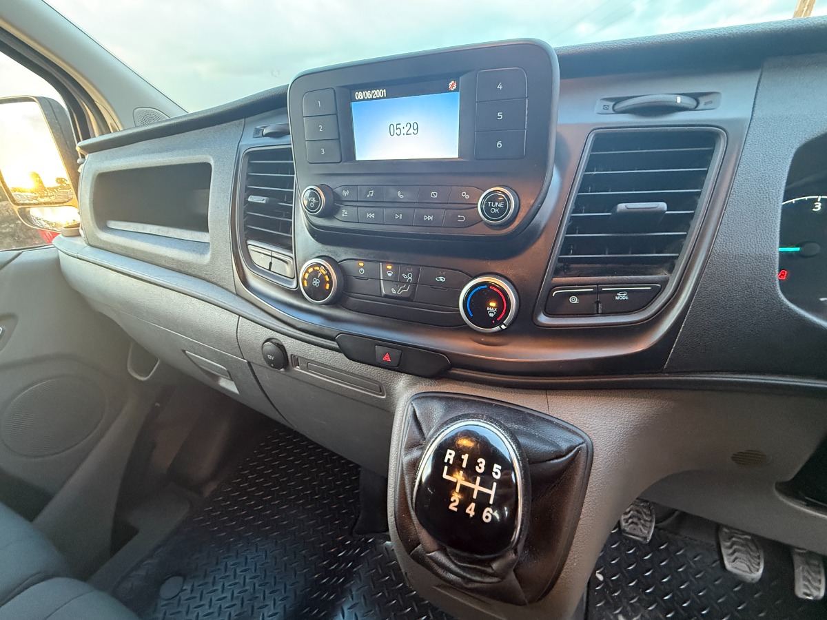 Ford Transit Custom Kombi Crewcab