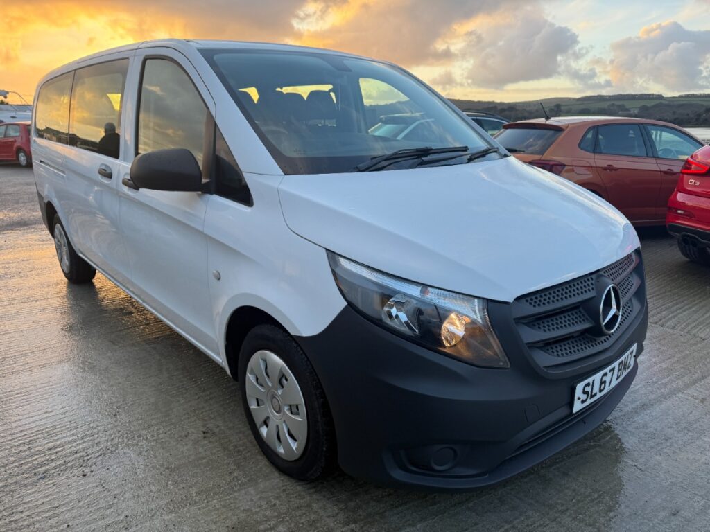 Mercedes Benz Vito Mini Bus