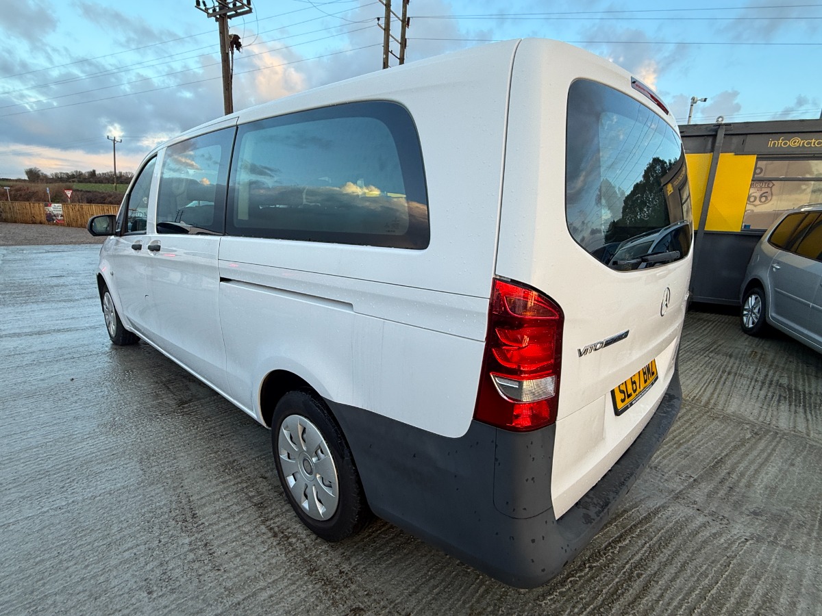 Mercedes Benz Vito Mini Bus