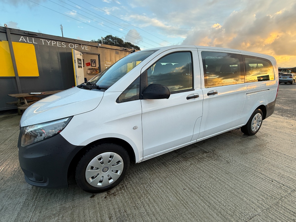 Mercedes Benz Vito Mini Bus