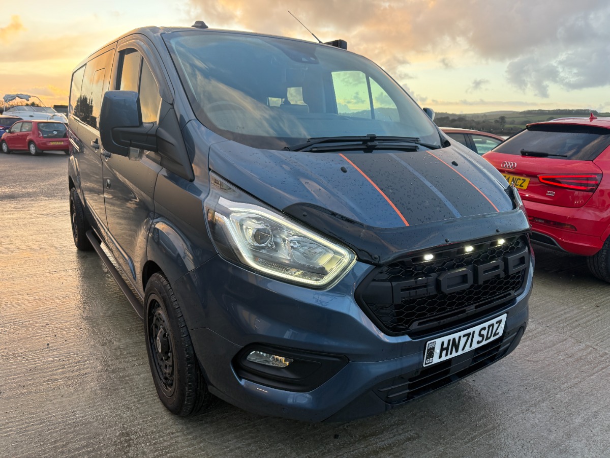 Ford Transit Custom Kombi Crewcab