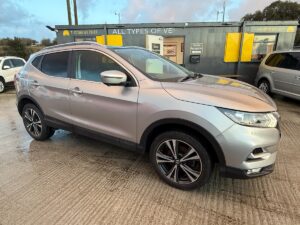 Nissan Qashqai SUV