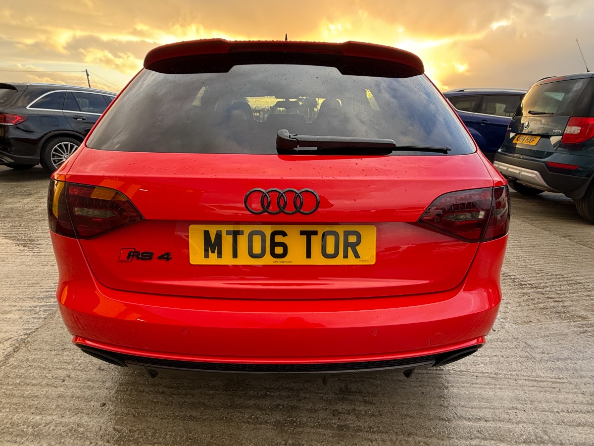 Audi RS4 Avant Estate