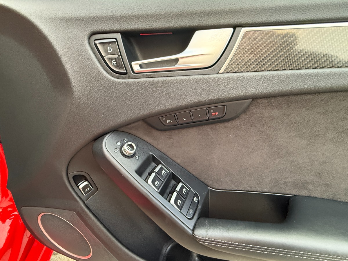 Audi RS4 Avant Estate