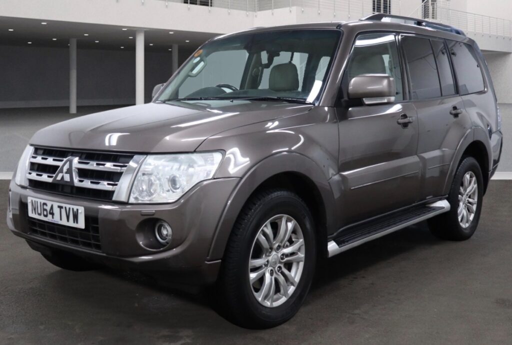 Mitsubishi Shogun SUV