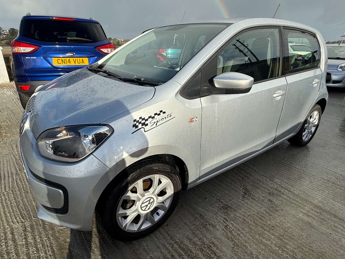 Volkswagen UP! Hatchback