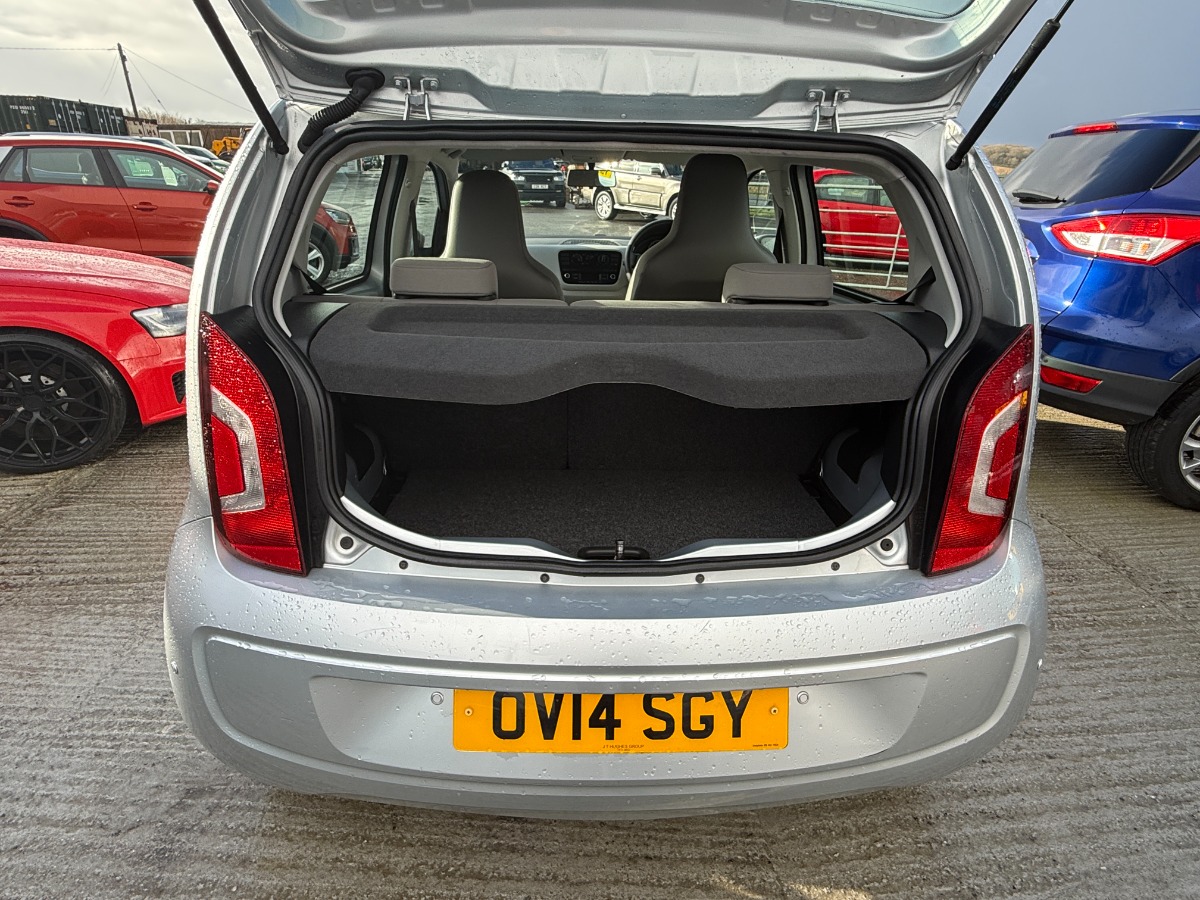 Volkswagen UP! Hatchback