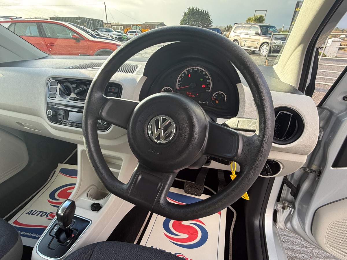 Volkswagen UP! Hatchback
