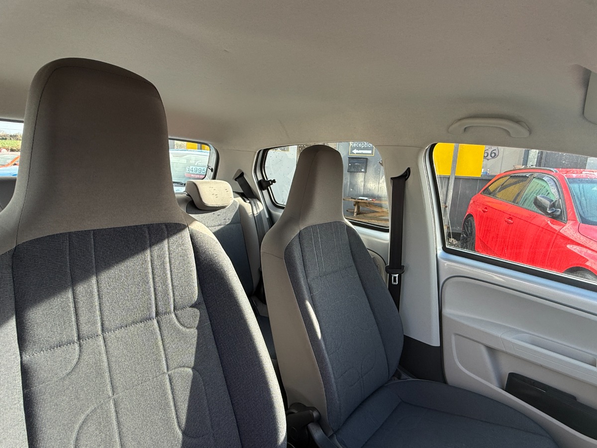 Volkswagen UP! Hatchback