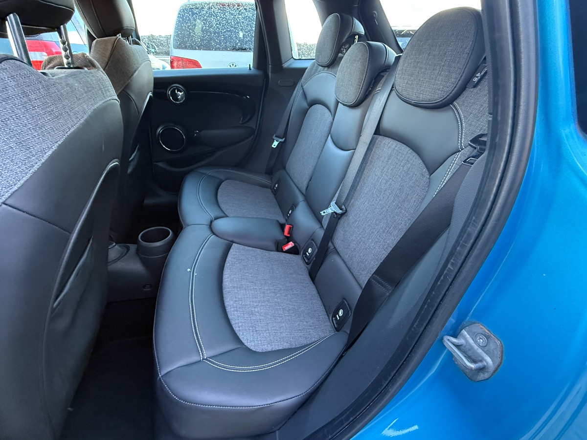 MINI Cooper Hatchback