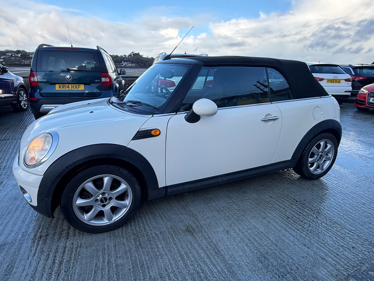 MINI Cooper convertible Convertable