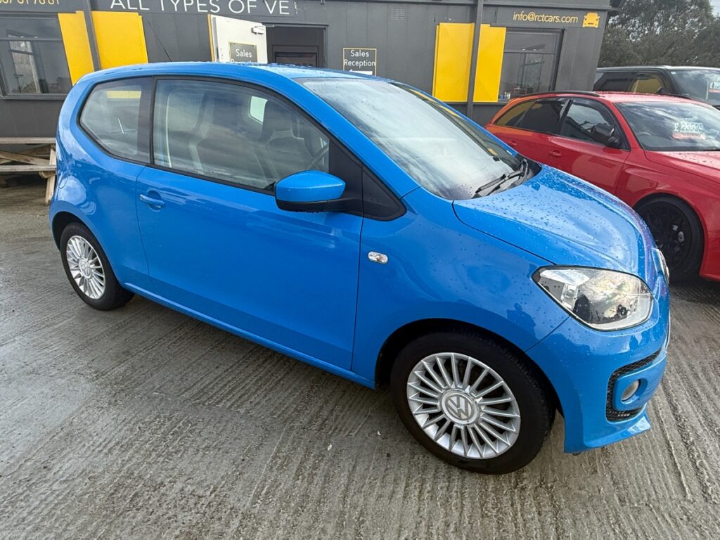 Volkswagen UP! Hatchback