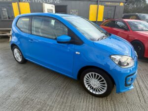 Volkswagen UP! Hatchback