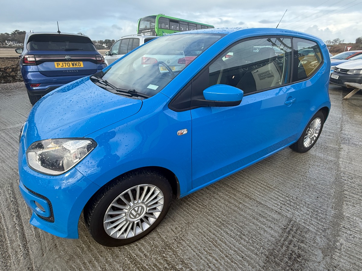Volkswagen UP! Hatchback