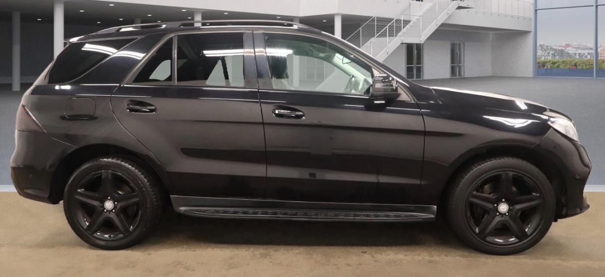 Mercedes Benz GLE SUV