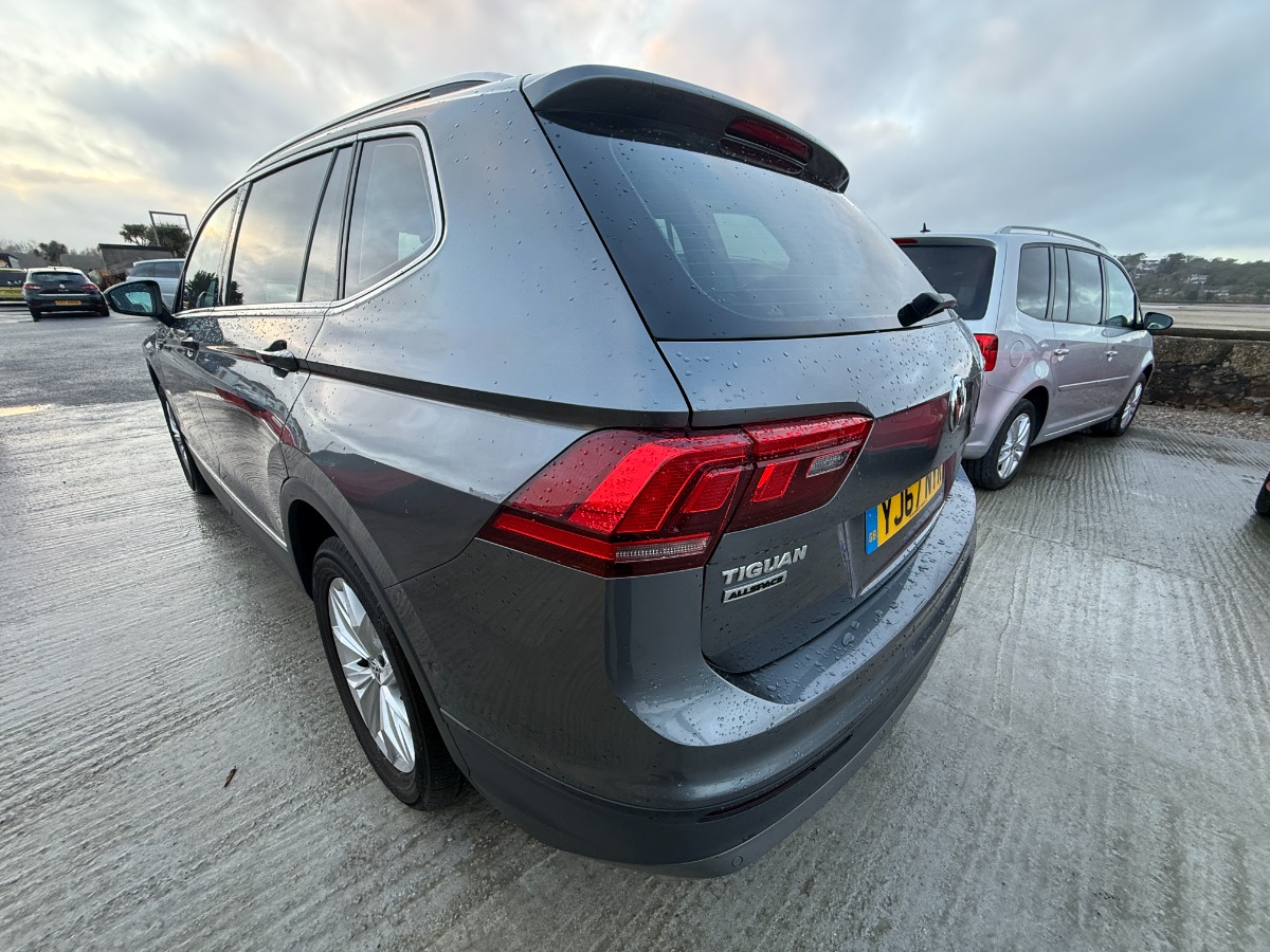 Volkswagen Tiguan Allspace MPV