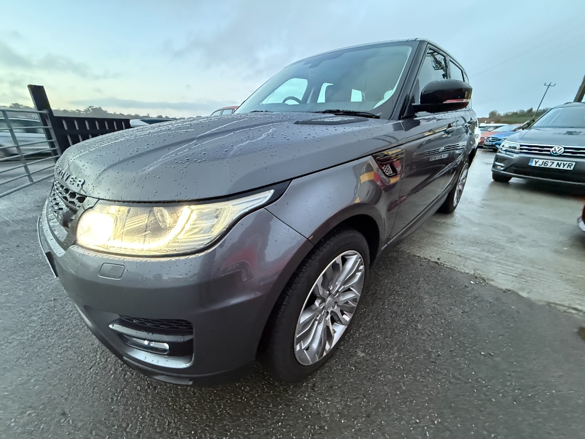 Land Rover Range Rover Sport SUV