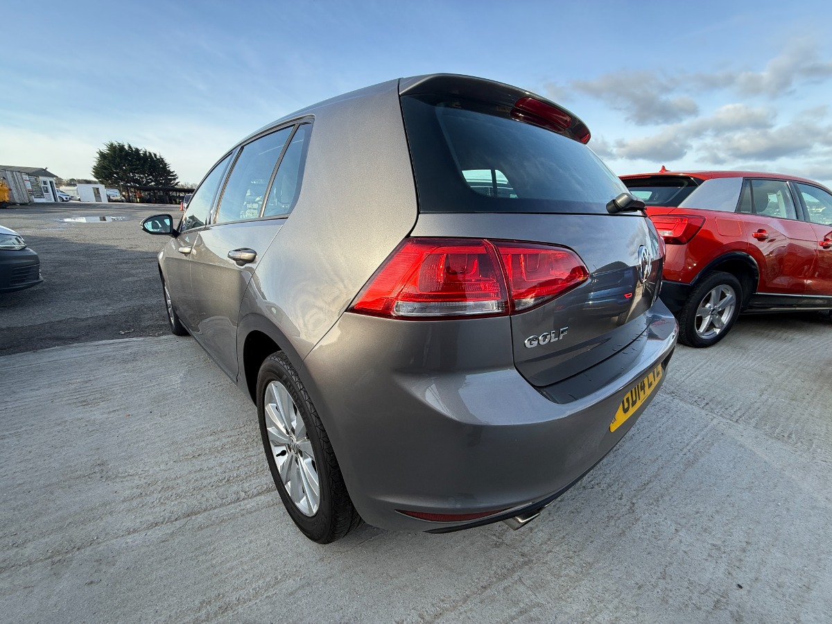 Volkswagen Golf Hatchback