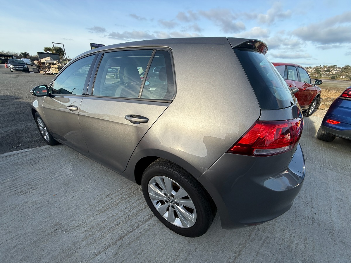 Volkswagen Golf Hatchback