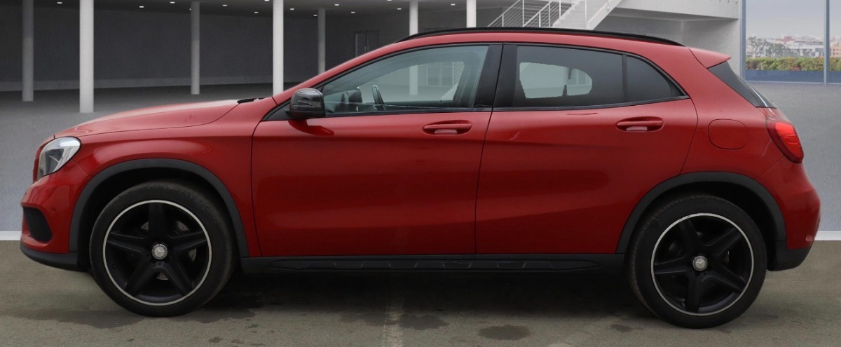 Mercedes Benz GLA SUV