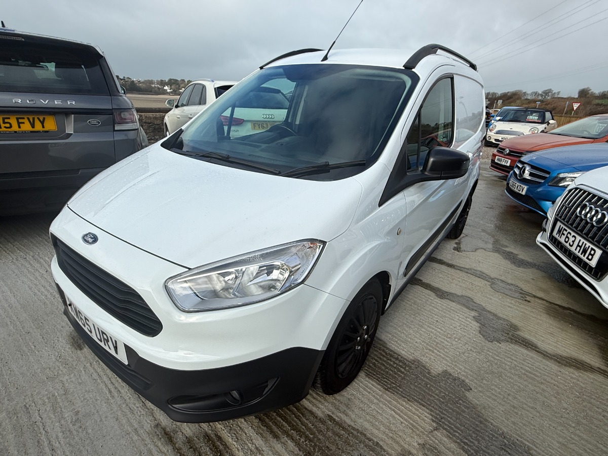 Ford Transit Courier Panel Van