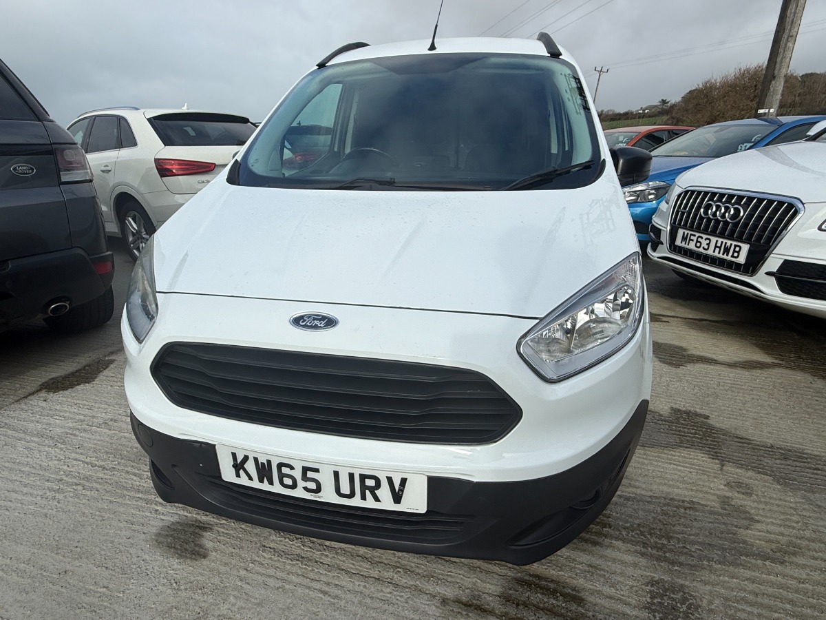 Ford Transit Courier Panel Van