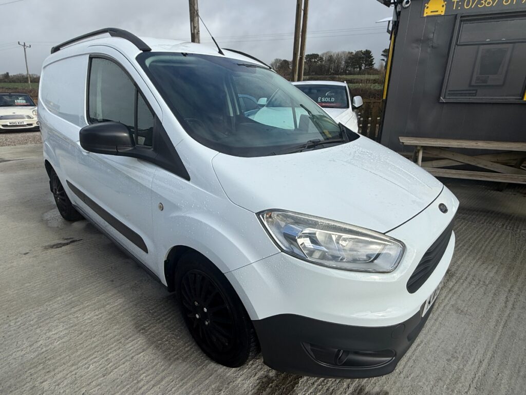 Ford Transit Courier Panel Van