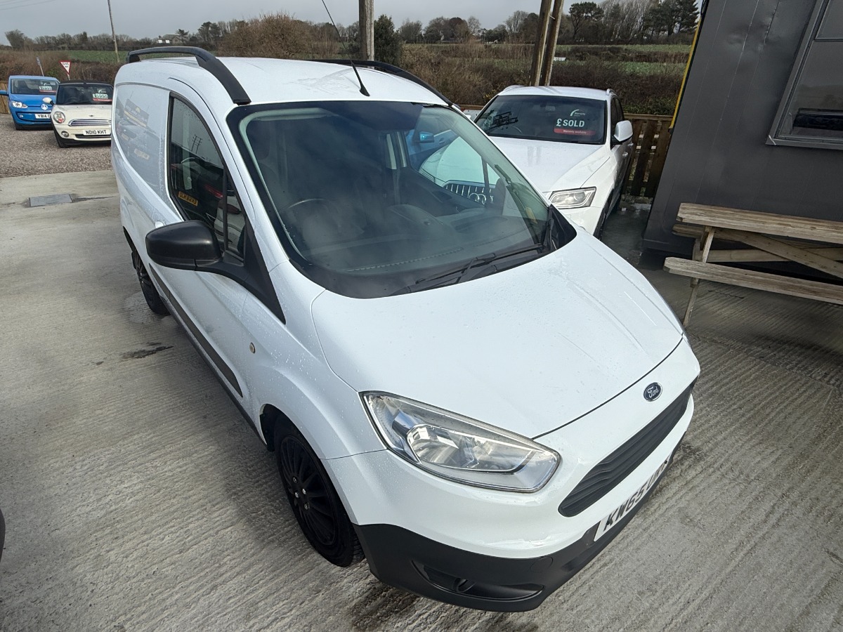Ford Transit Courier Panel Van