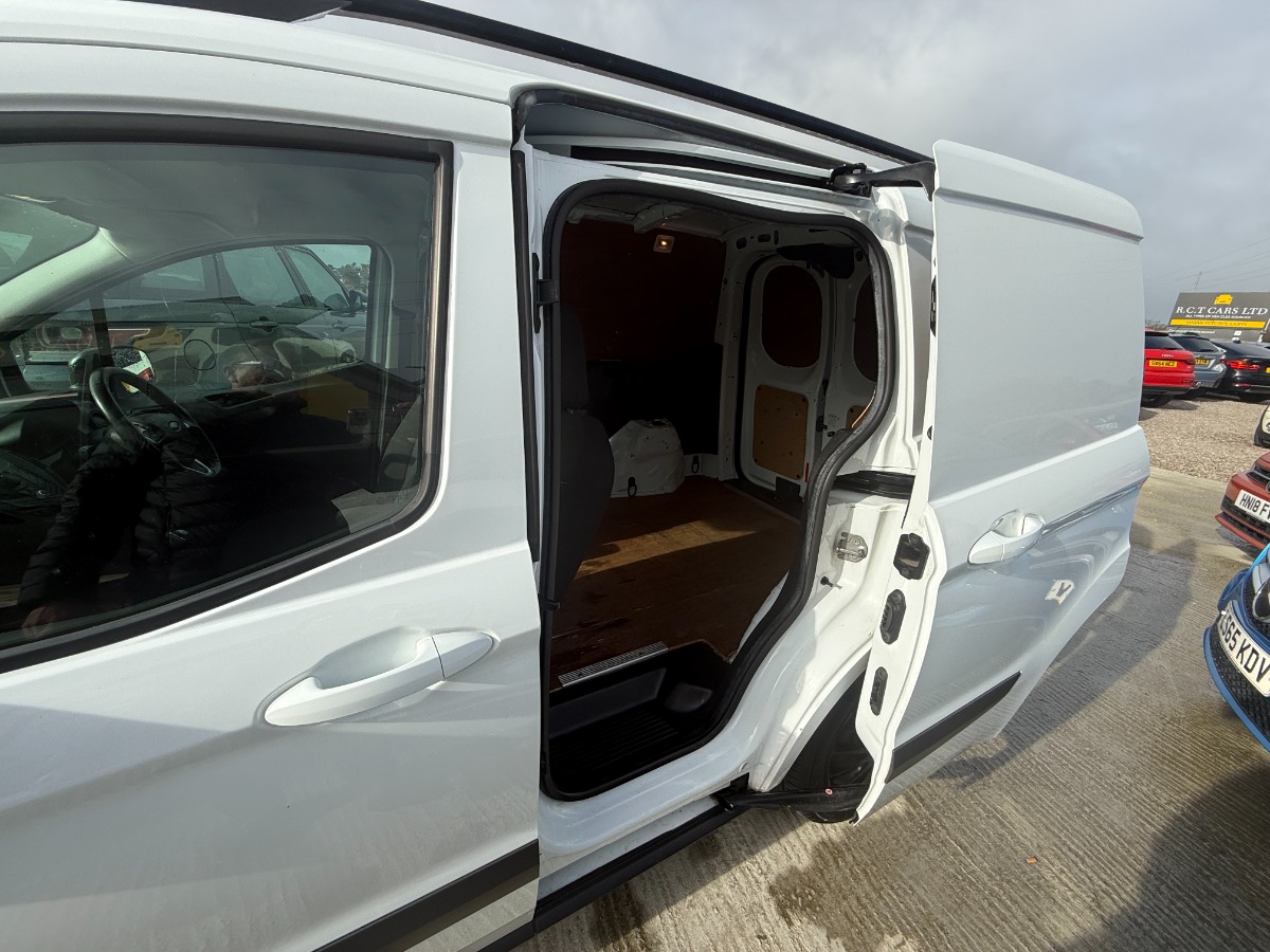 Ford Transit Courier Panel Van