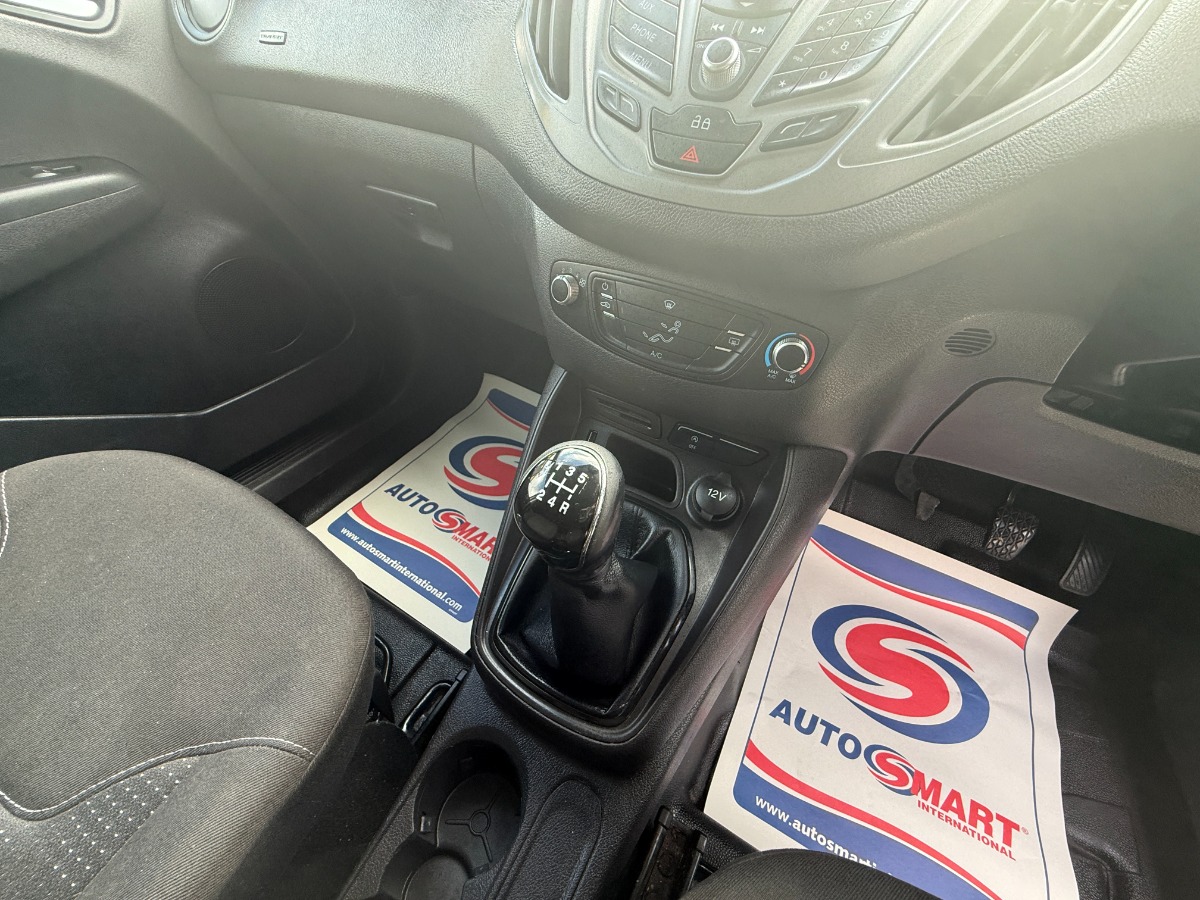 Ford Transit Courier Panel Van